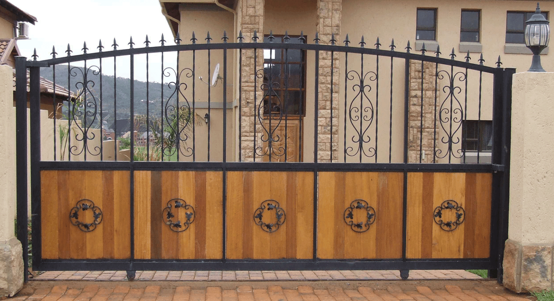 Custom gate Oklahoma